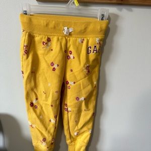 Gap sweatpants